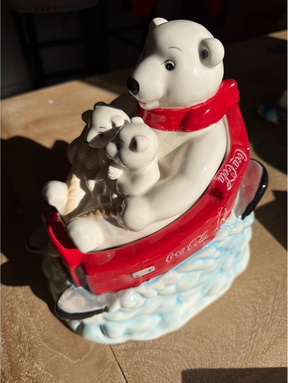 2005 Gibson Coca Cola Polar bear downhill cookie jar